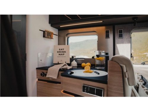 Hymer B-MC I 680 OBERSCHR&Auml;NKE STATT HUBDACH! Foto: 14
