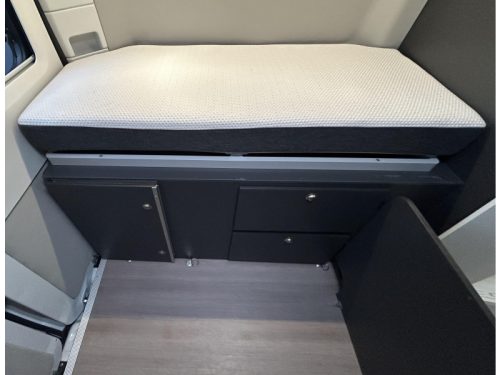Adria Twin Supreme 600 SPB Anh&auml;ngerkupplung, Markise, Kamera  Foto: 18