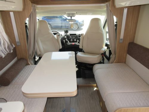 Rimor Seal 66 PLUS Face to Face and Queen Bed photo: 3