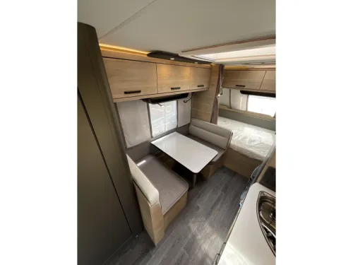 Weinsberg CaraOne Edition HOT 480 QDK STAPELBED-ACTIE MODEL Foto: 2