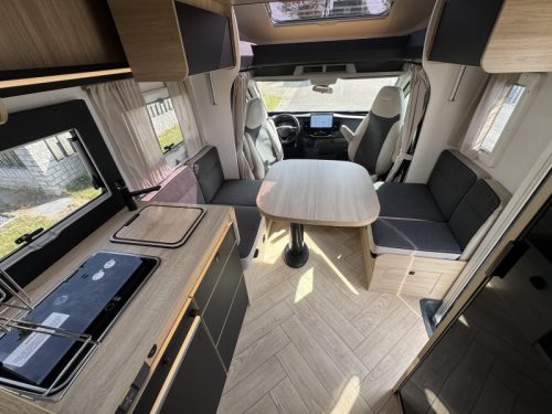 Chausson Etape Line 788 French bed pop-top roof photo: 7