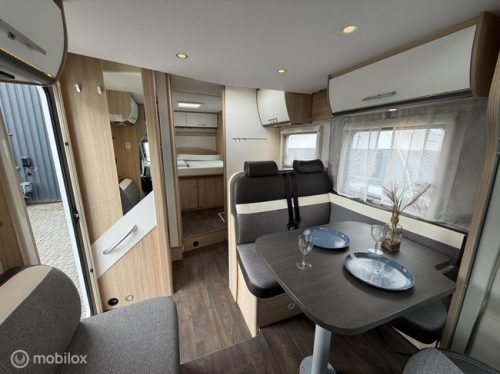 Sunlight T69 L Queensbed + Hubdach! EURO6! Foto: 3