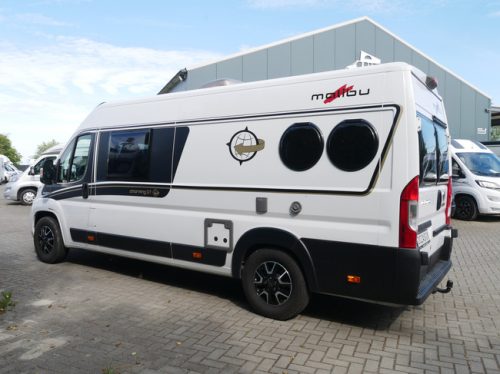 Carthago Malibu Van 640 LE Charming GT, 6.40 Meter Camper Van, Single Beds photo: 22