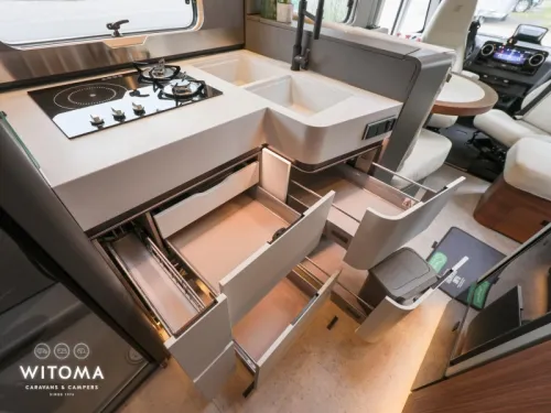 Hymer BML Master Line 780 I 2027 Tarmac Grey INNEN! Foto: 11