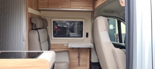 Autocaravana Hymer Grand Canyon - autom&aacute;tica foto: 4