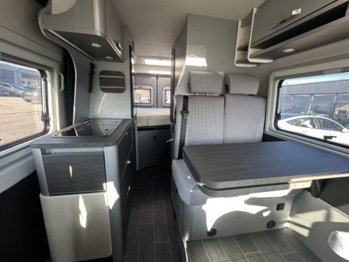 Weinsberg CaraBus 600 MQ 360 park|5 seatbelts|lion photo: 4