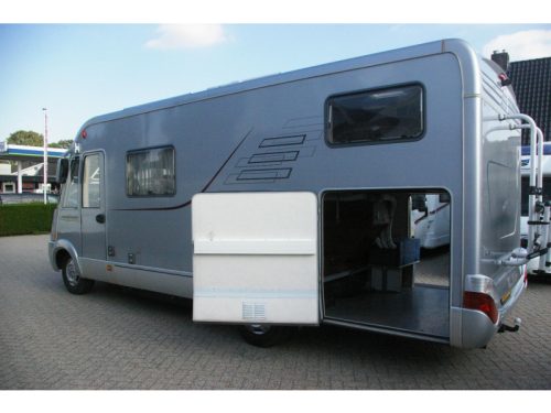 Hymer B674 SL Einzelbetten, XXL Garage Foto: 4