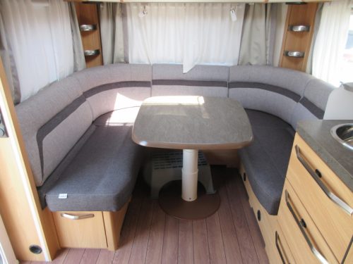 Knaus Sudwind Silver Selection 500 FU NETJES, RUIM, COMPLEET Foto: 5