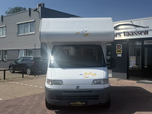 Hymer swing 2.5 in very neat condition overcab bed sofa awning bicycle rack cruise ctr timing belt replaced at 156 dkm 8-24 MOT until 05-06-27 photo: 1