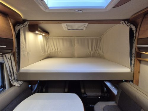 Carthago Chic C-Line 49 I Aut 150Hp Twinbed 2016  photo: 15