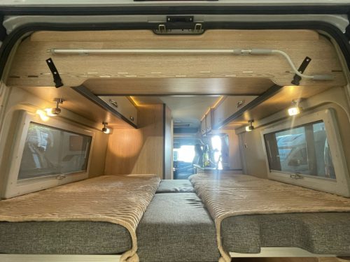 P&ouml;ssl SUMMIT 640 SINGLE BEDS AUTOMATIC VAN CONVERSION photo: 19