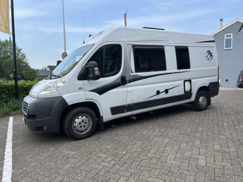 Knaus Boxstar Full option photo: 1