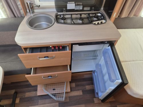 Knaus Sport 450 FU photo: 11
