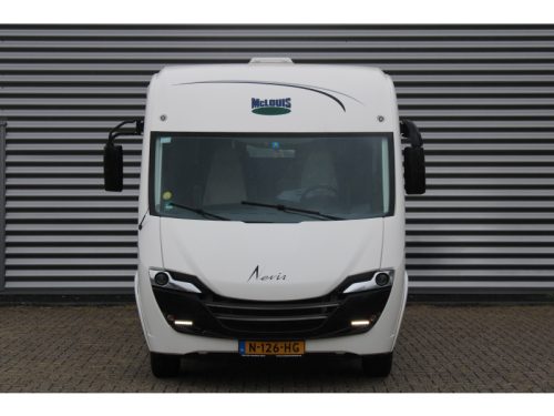 McLouis Nevis 880 G 150HP French bed Automatic photo: 18