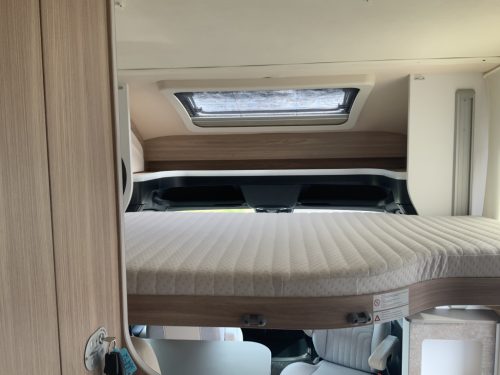 B&uuml;rstner Lyseo Harmony Line 690, AUTOMAAT, Mercedes Sprinter 2.2 163 Pk Enkele-bedden, hefbed, Luchtvering, Bj. 2020 &ldquo; Ihr Wohnmobil-Verkaufsvermittler Wohnmobilzentrum on the road Marum Foto: 8