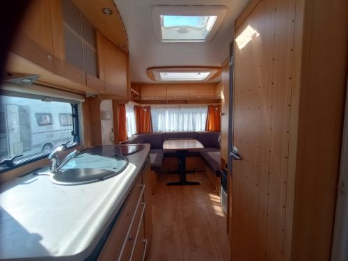 Dethleffs Wohnwagen 540 DBM Vorzelt Foto: 1