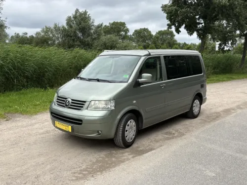 Volkswagen T5 California Foto: 6