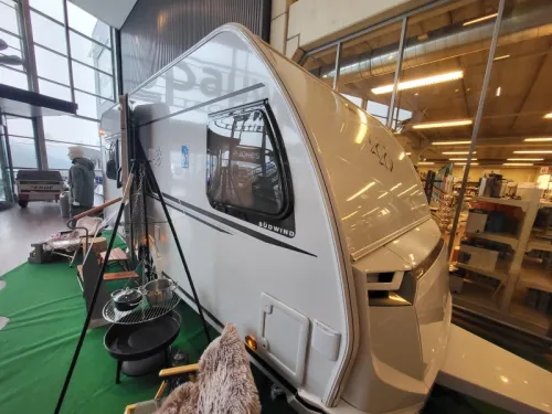 Knaus Sudwind 60 Years 450 FU super complete from factory photo: 3