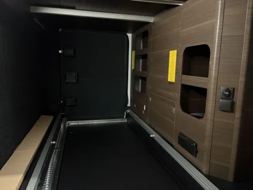 Adria Coral Supreme 670 DL Dachklimaanlage / Automatik Foto: 7