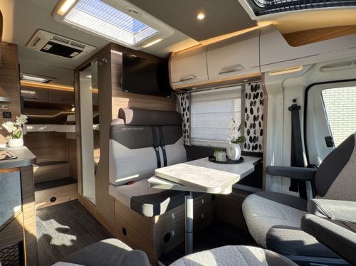 Knaus Van TI Vansation 650 MEG AUTOMAAT 9-Gang 140 PS Euro6 Fiat Ducato 9 **Einzelbetten/Satelliten-TV/Navi/Kamera/2x Lithium/Anh&auml;ngerkupplung Foto: 5