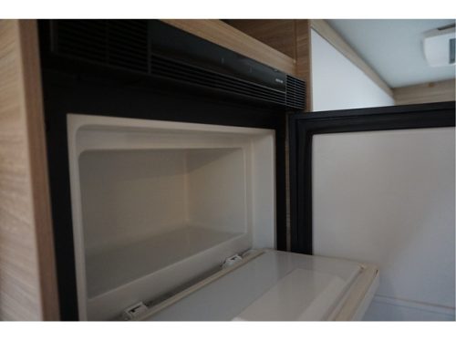 Knaus Boxstar Freeway 630ME 160pk Automaat + Einzelbetten/ Kamera/ Navi/ Anh&auml;ngerkupplung/ Garantie! Foto: 21