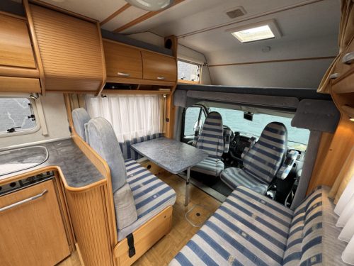 LMC Liberty 680 G Overcab photo: 1