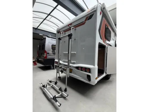 Weinsberg CaraCompact Pepper 600 MEG Automaat! Einzelbetten Foto: 5