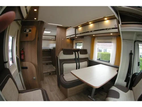 Dethleffs Trend T 7057 EB Einzelbetten, Hubbett. Foto: 10