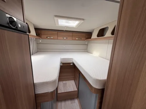 Weinsberg CaraCompact Pepper 600 Edition Camas Individuales 19 foto: 10