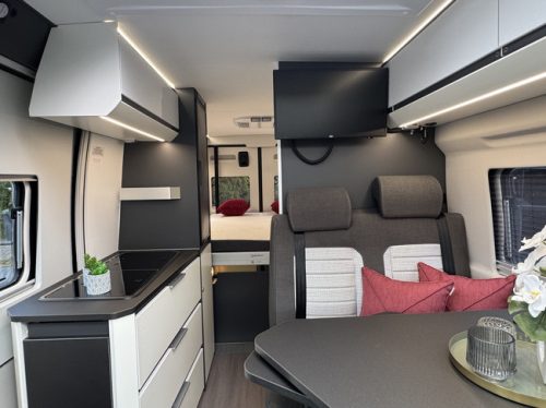 Adria Twin Supreme 640 SGX 140 hp AUTOMATIC 9-Speed Euro6 Fiat Ducato 8 Maxi **Single beds height adjustable/4 seats/Roof air conditioning photo: 9