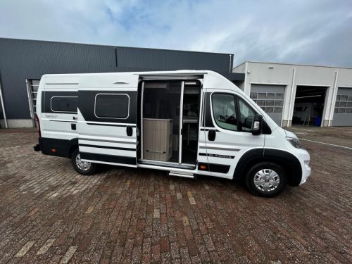 Adria Twin Plus 640 SLB LPG, 3 Solarpaneele Foto: 1