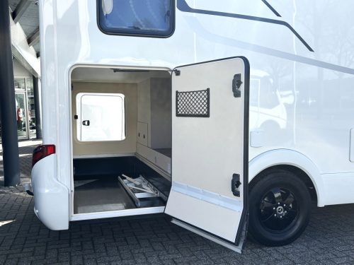 Hymer T 585 S MERCEDES AUTOMAAT ENKELE BEDDEN HEFBED 6200KM! Foto: 22