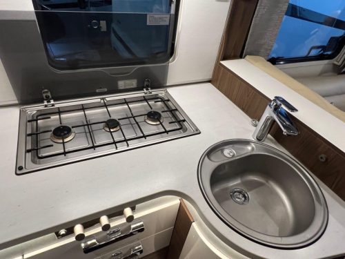 Hymer B ML I 780 Satellitensch&uuml;ssel, Klimaanlage, Einzelbett Foto: 12