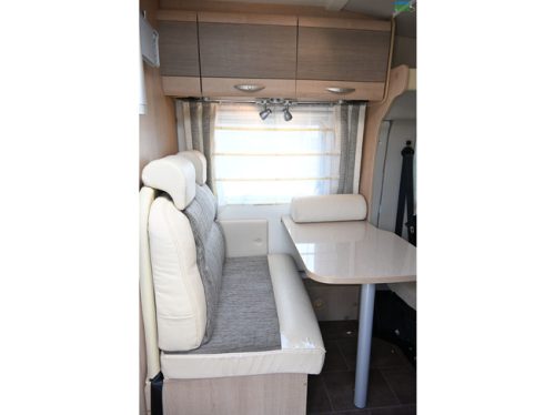 B&uuml;rstner Travel Van T 620 photo: 5