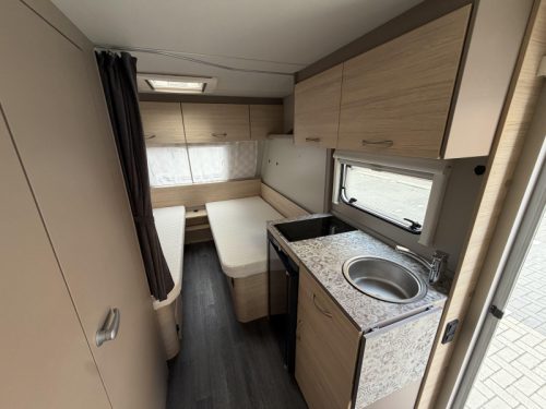 Weinsberg CaraCito 470 EU Single beds photo: 8