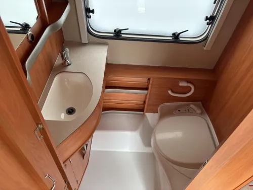 Eriba Touring Troll 540 GT Mover/Thule toldo foto: 7