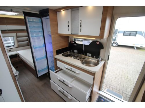 Hobby De Luxe 495 UL Mover+Lithium, 1st owner photo: 11