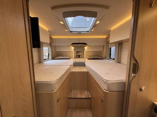 Hymer B ML I 880 Air conditioning, dish, automatic photo: 19