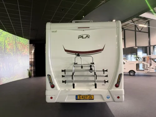 P.L.A. Wohnmobil Siena 385 LPG / Solarmodul Foto: 5