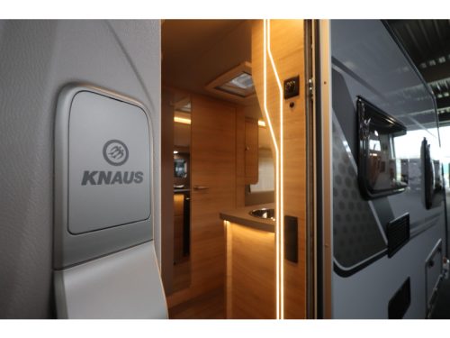 Knaus Sudwind Black Selection 460 EU Single beds  photo: 4