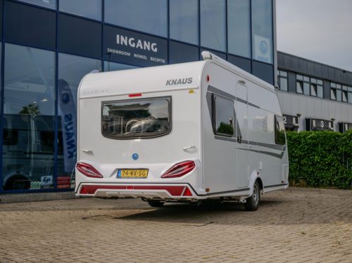 Knaus Sudwind 450 FU CIRCULAR SEATING, MOVER, AWNING photo: 5