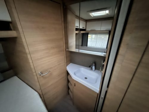Knaus Sudwind Black Selection 500 FU Foto: 8