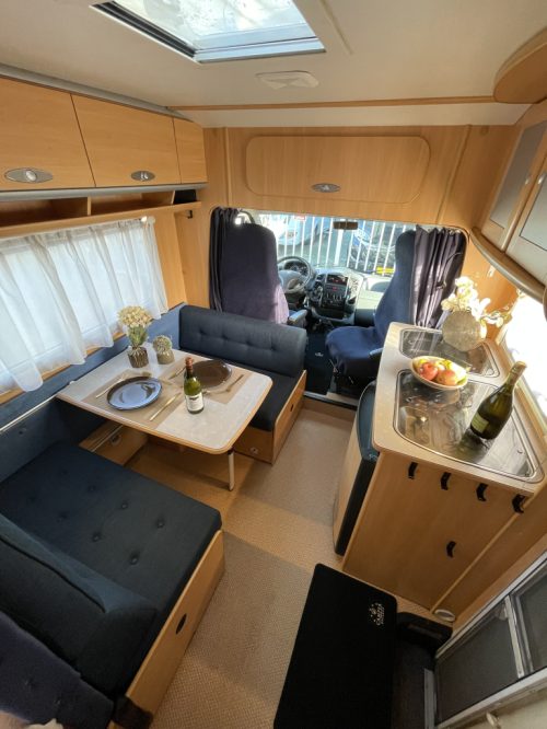 Dethleffs Advantage 6501 FRANSBED - TREINZIT foto: 9