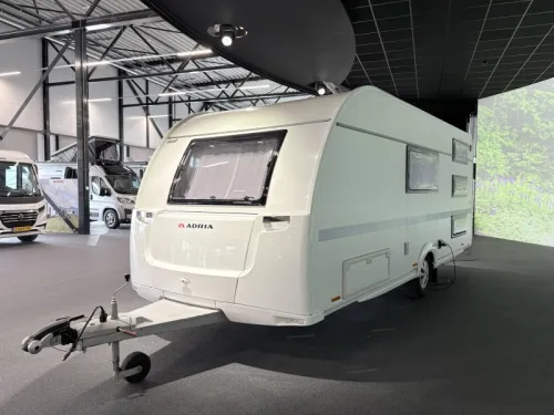 Adria Altea 552 PK voortent / 3 stapelbedden  foto: 2