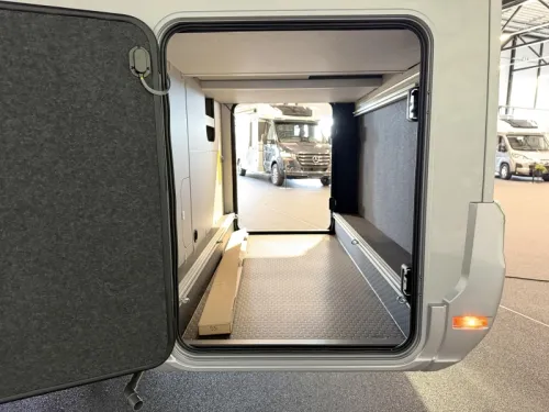 Adria Compact Supreme DL automatic / single beds photo: 19
