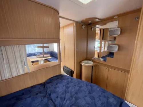 Chateau Cantara 490 FHU Frans bed rondzit tent  foto: 12