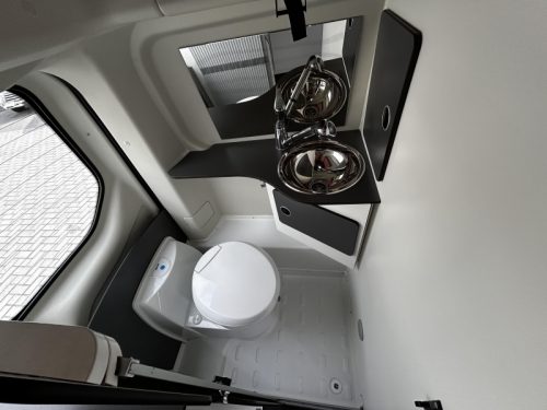 Karmann Duncan 550 WC/Pop-top/Automatic/2024 photo: 12