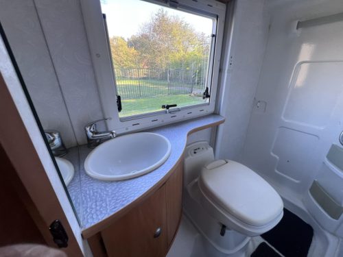Chausson Welcome 55 Mit starkem Fiat 2.8 JTD Foto: 18