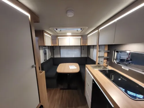 Knaus Sport 450 FU from factory beautifully complete photo: 7