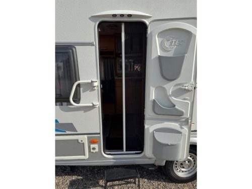 TEC Travel King 460 TDF Mover, Awning French bed photo: 8